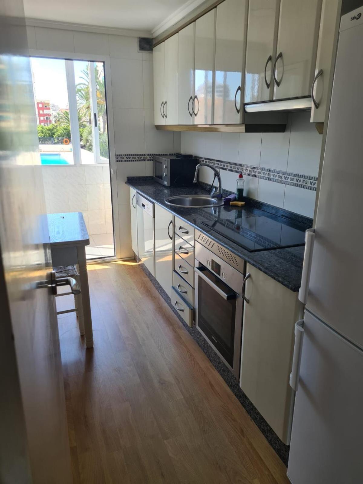 פובלה דה פארנאלס Apartamento En Complejo Residencial Con Piscina מראה חיצוני תמונה